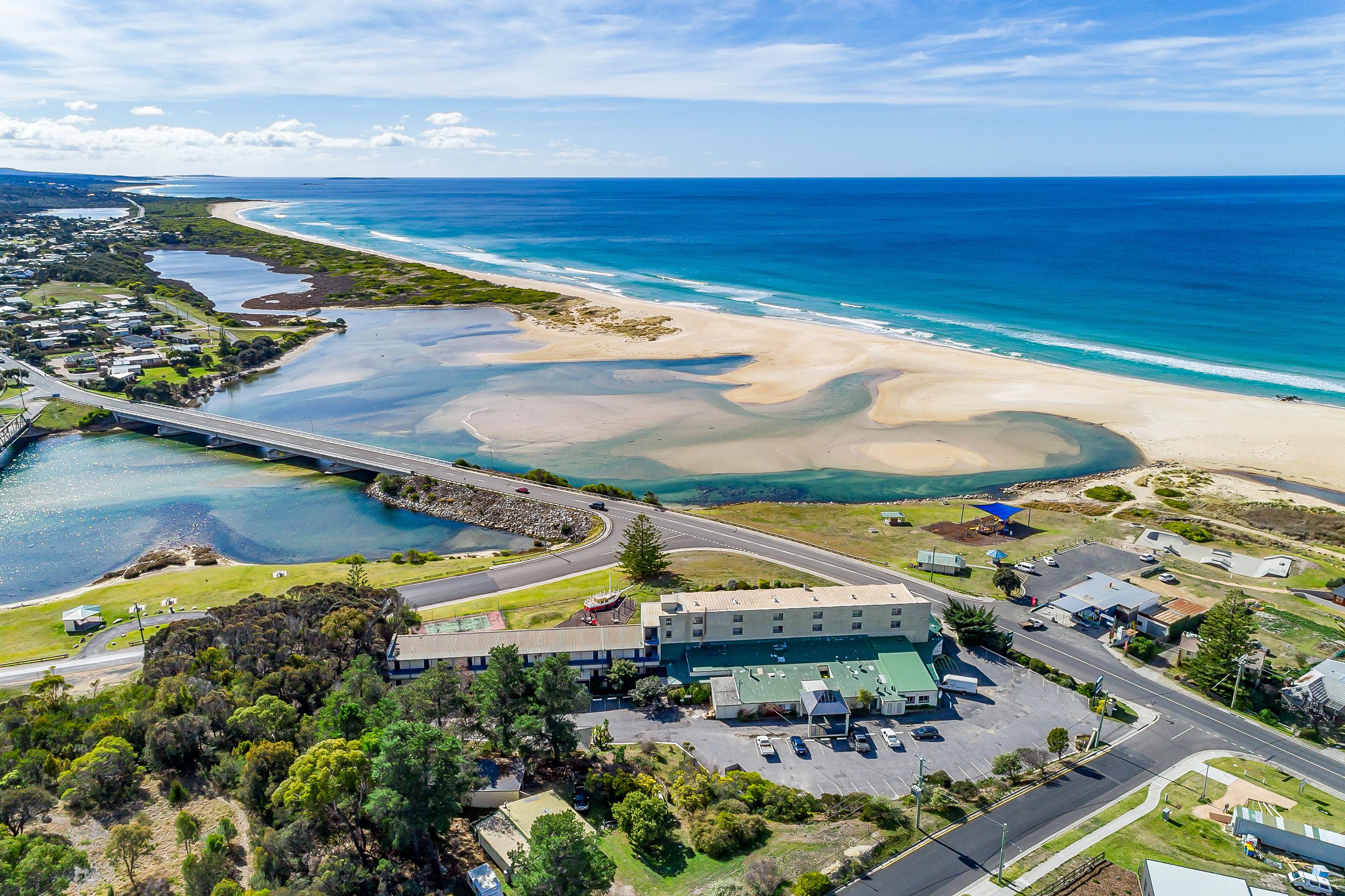 Scamander Beach Resort Exterior photo